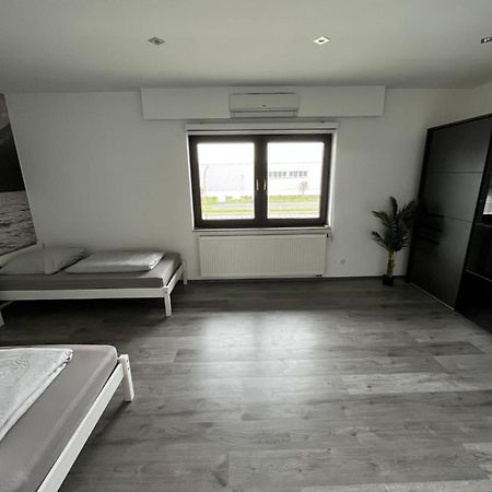 Messewohnung/Ferienwohnung Кёльн Экстерьер фото