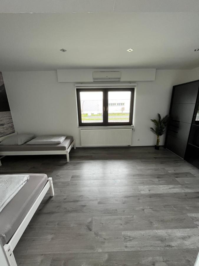 Messewohnung/Ferienwohnung Кёльн Экстерьер фото