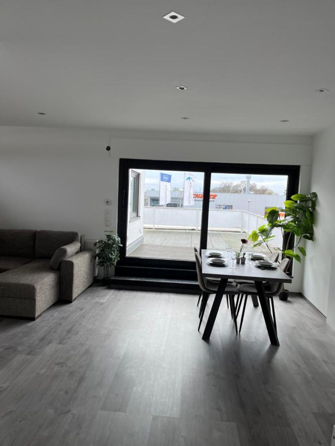 Messewohnung/Ferienwohnung Кёльн Экстерьер фото